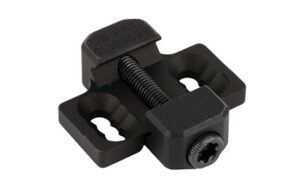Arisaka Defense, Light Mount, For SureFire Scout Light Weapon Lights, Fits Picatinny, Anodized Finish, BlackLength: 1.265"Thickness: 0.2"Weight: 0.6 ozHardware: One 10-32x1.25" Torx cap head screw, two 8-32x3/8" Torx flat head screwsMade in the USA